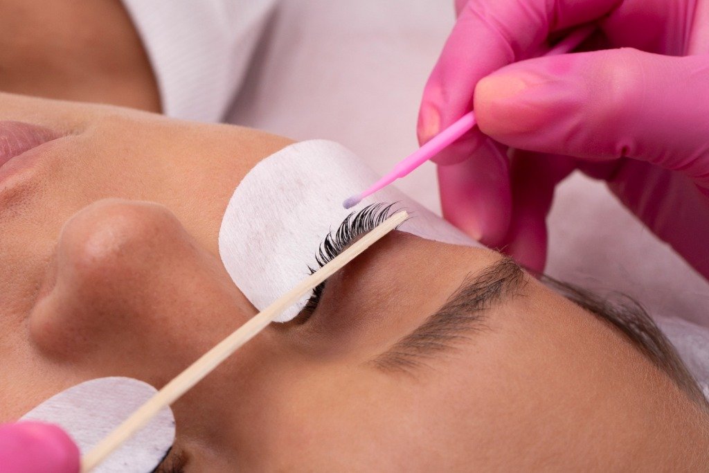 Extensiones de pestañas